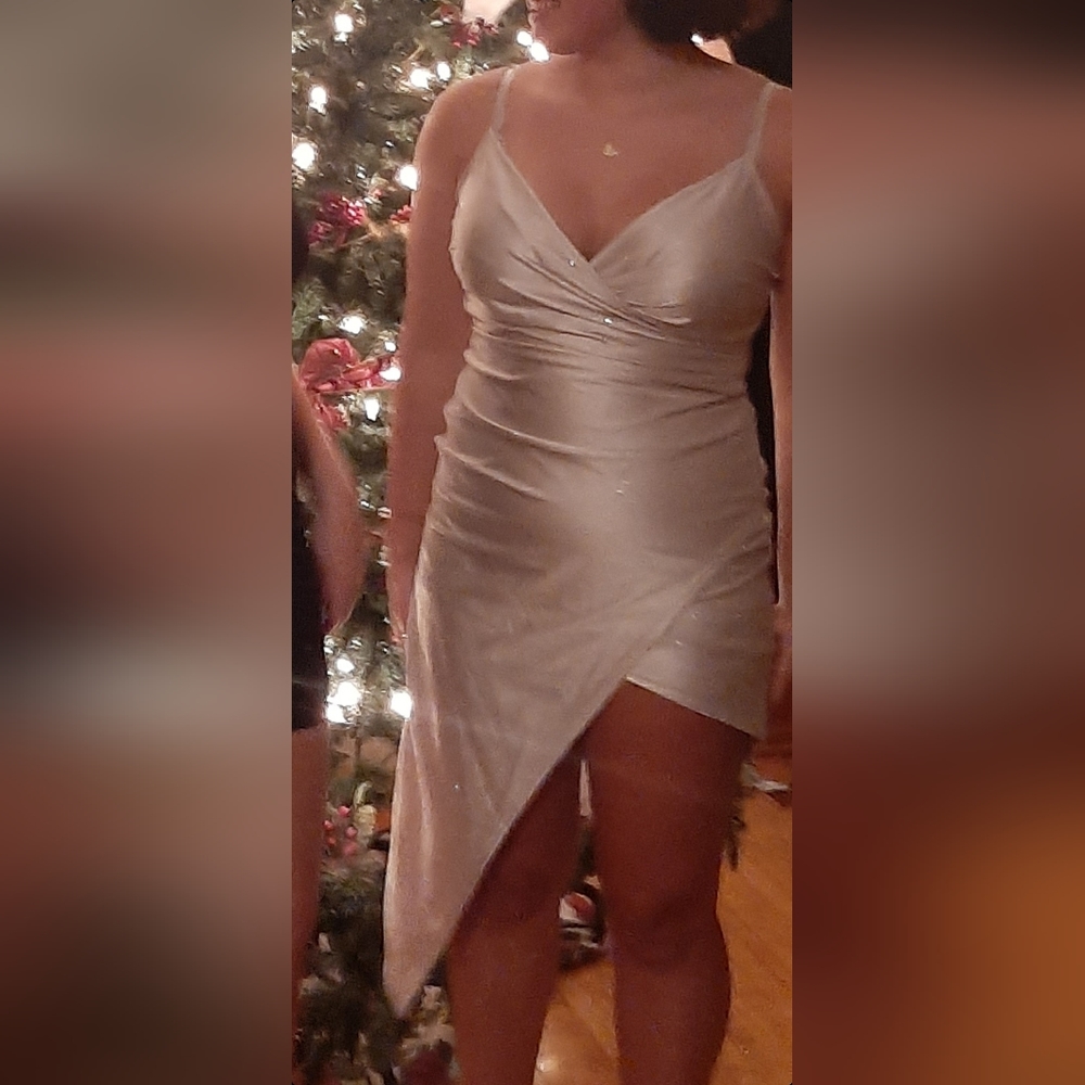 Homecoming Dress Cream With Sparkles Size XL